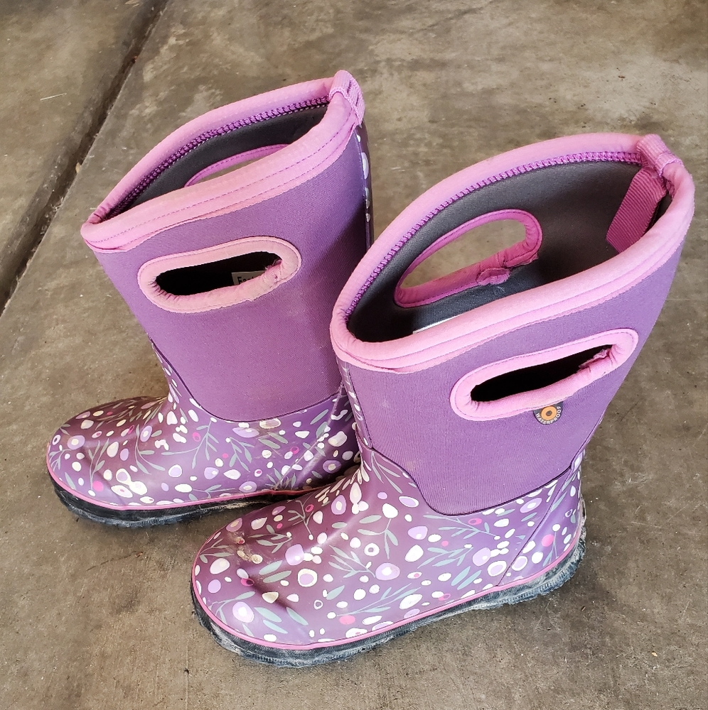 Excellent condition bogs